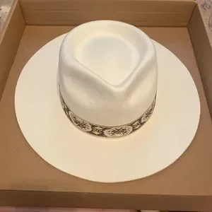 Lack of Color White Wool Hat in Medium - brand new / never worn The Ridge - Wool Felt Cowboy Hat (White) | Lack of Color [US] main image 3